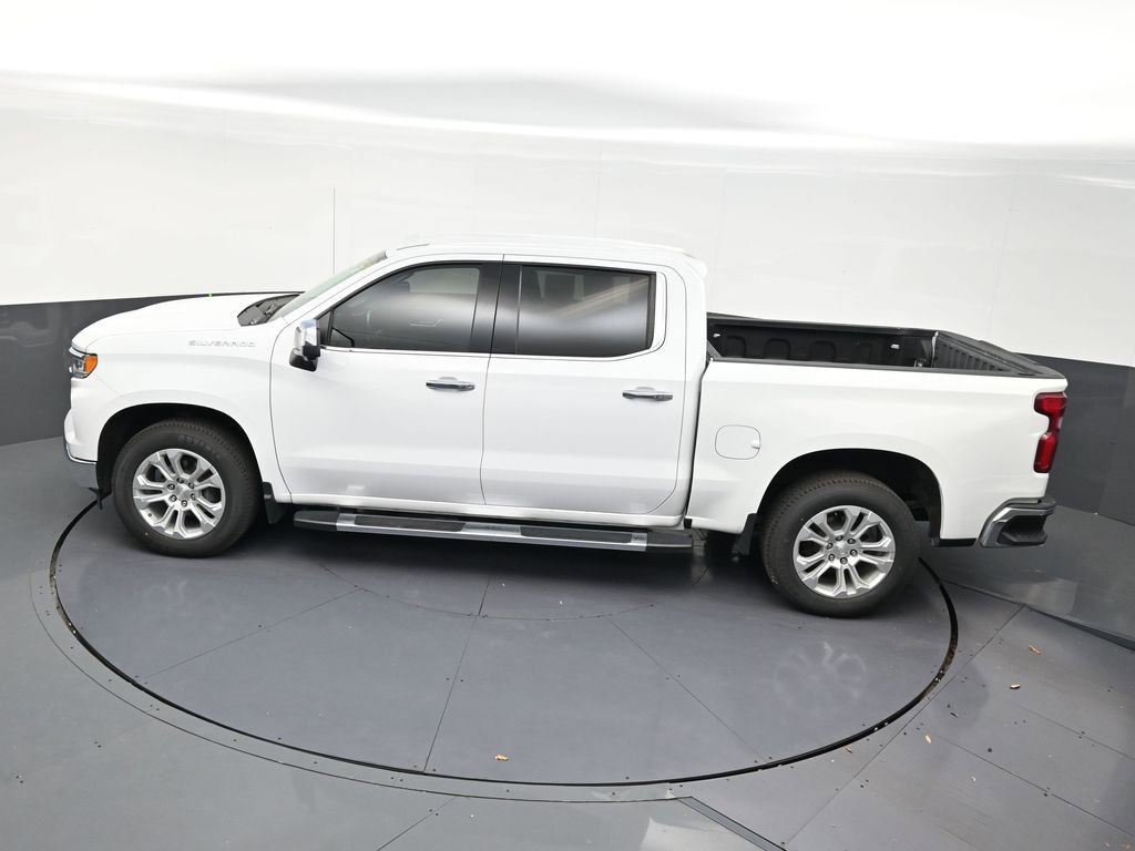 Used 2022 Chevrolet Silverado 1500 LTZ RWD image 17