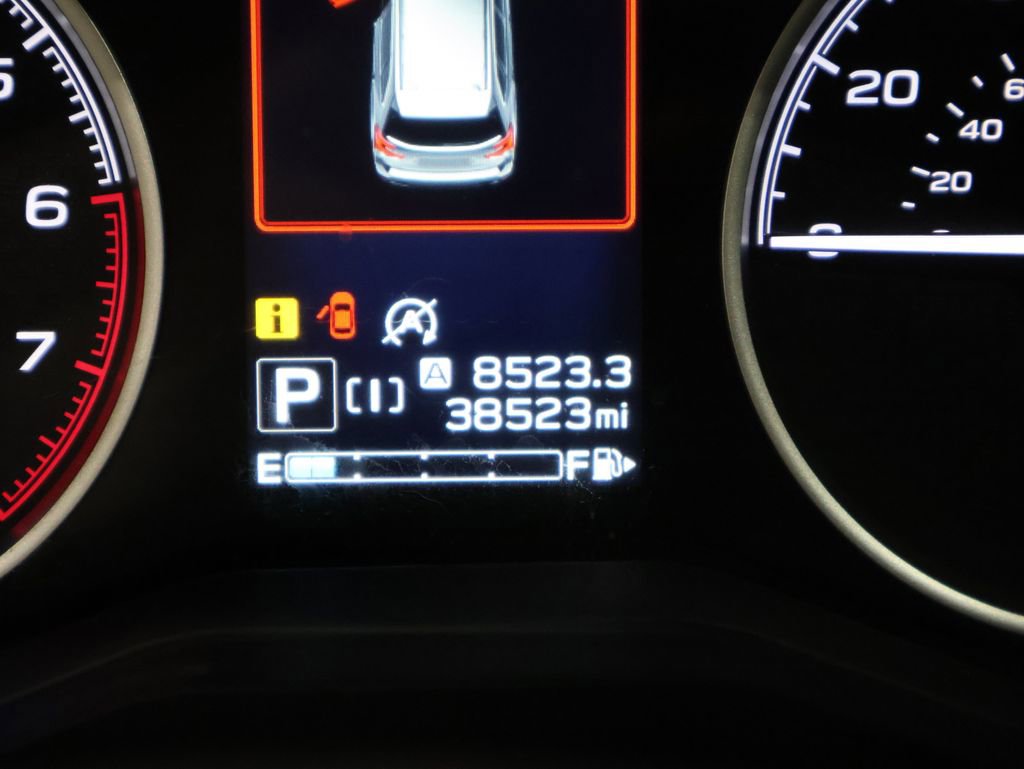 Used 2023 Subaru Forester Premium image 2