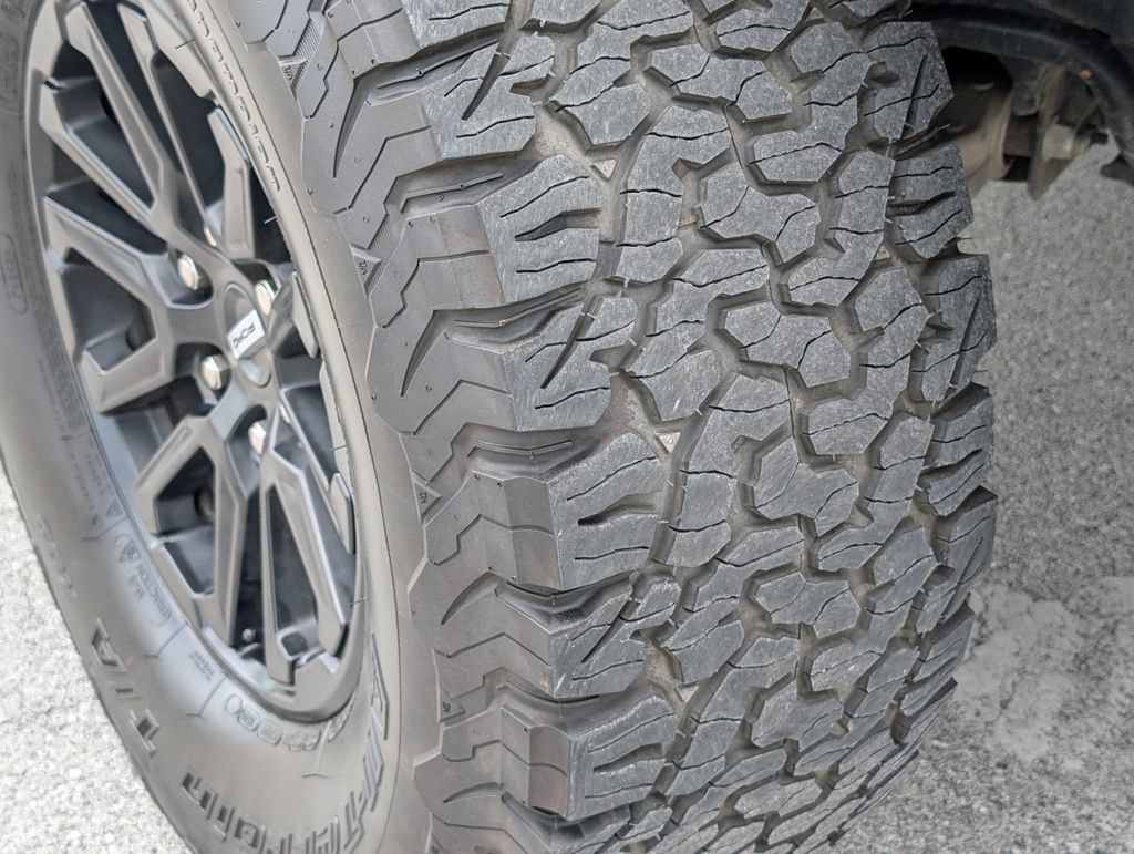 Used 2025 Ford F150 Raptor AWD/4WD image 31