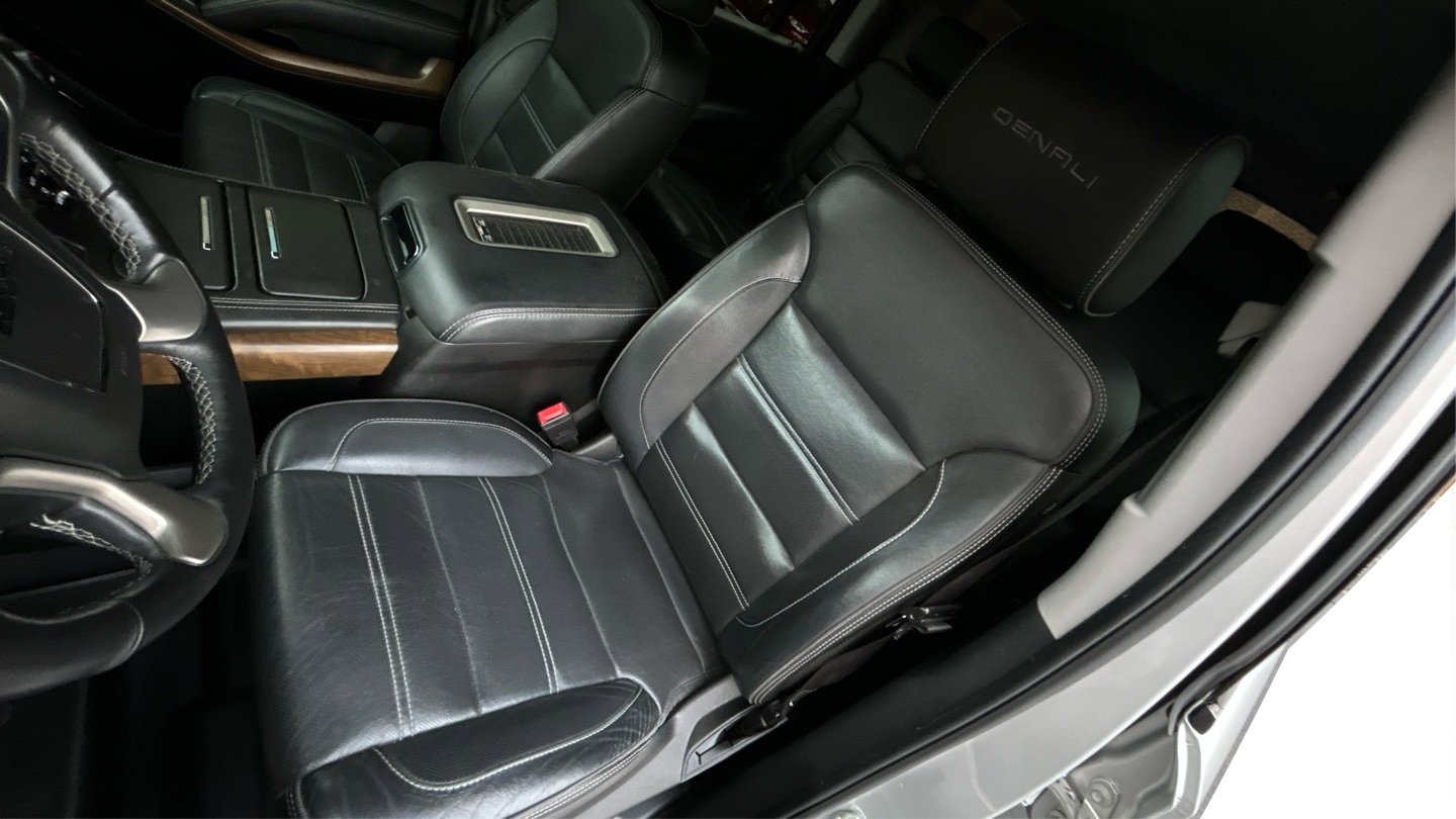 Used 2020 GMC Yukon XL Denali image 10