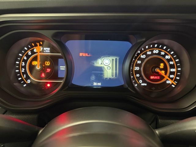 New 2025 Jeep Wrangler Rubicon w/ Xtreme 35 Tire Package image 15
