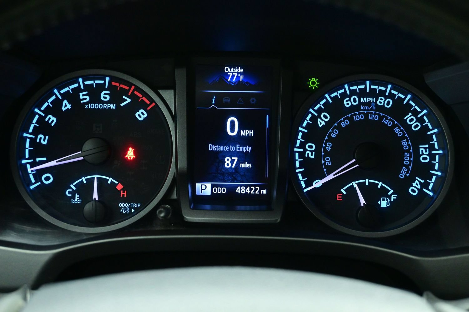 Used 2020 Toyota Tacoma TRD Off-Road w/ Technology Package AWD/4WD image 24