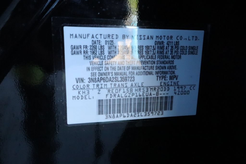 Used 2025 Nissan Kicks SR FWD image 40