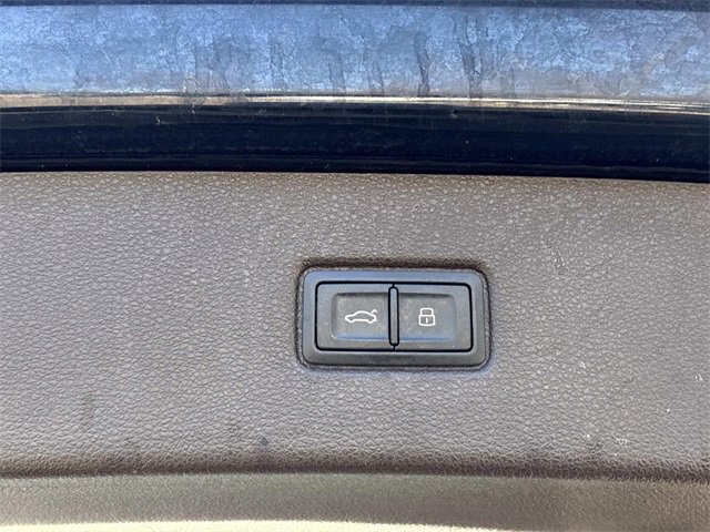 Used 2018 Audi Q7 3.0T Prestige w/ Prestige Package image 14