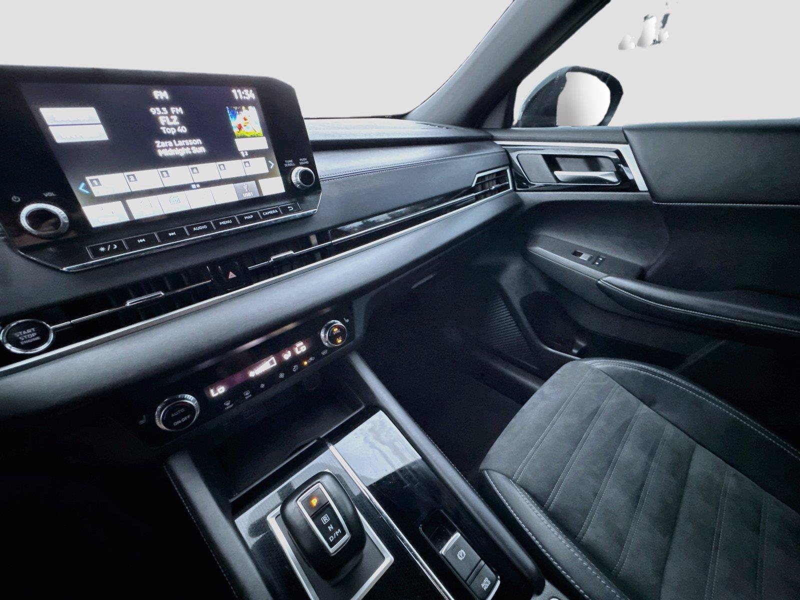 Used 2023 Mitsubishi Outlander SE Black Edition AWD/4WD image 15