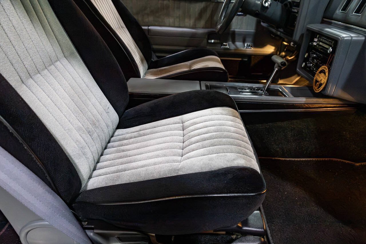 Used 1987 Buick Regal Coupe RWD image 36
