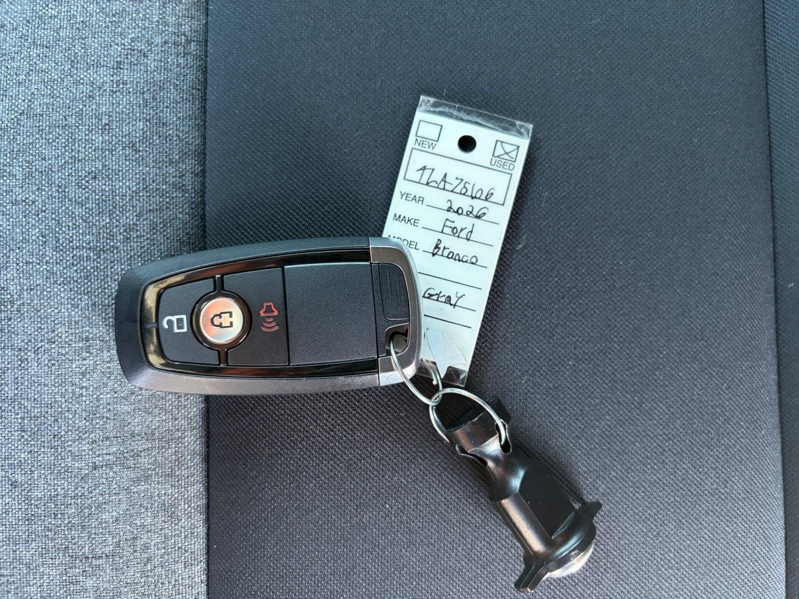 Used 2026 Ford Bronco 2-Door AWD/4WD image 28