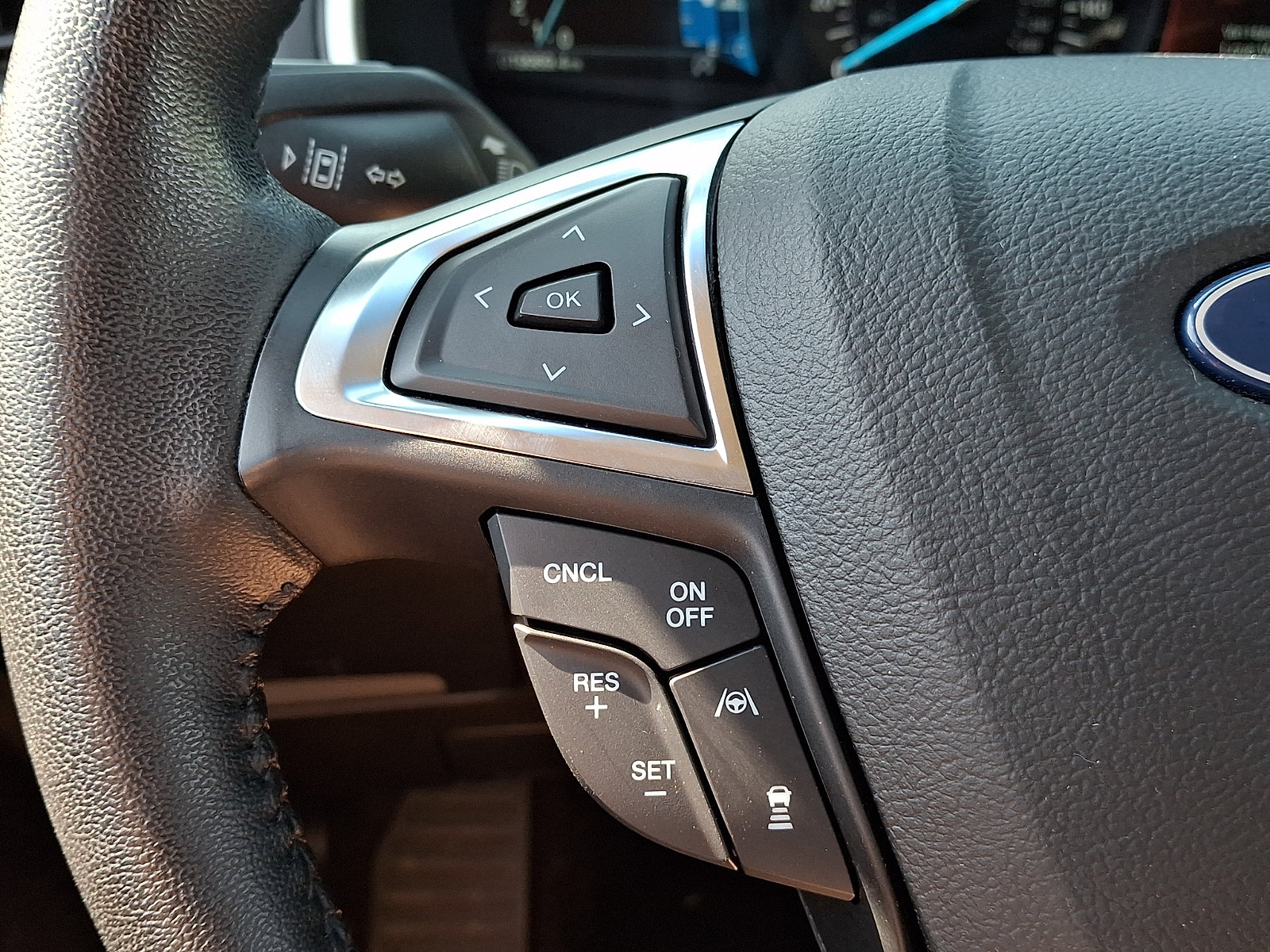 Certified 2020 Ford Edge SEL w/ Convenience Package FWD image 27