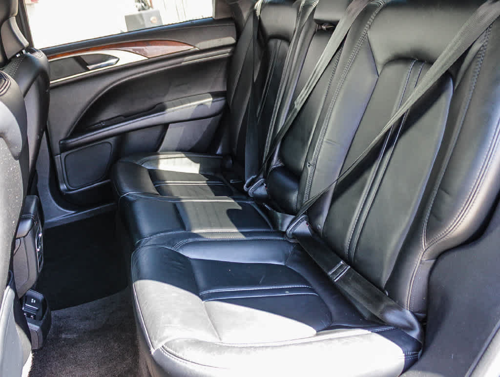 Used 2017 Lincoln MKZ Select w/ Select Plus Package FWD image 18