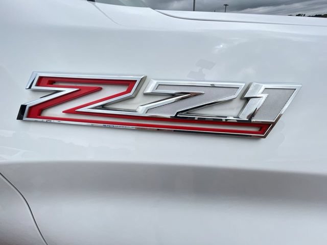 Used 2021 Chevrolet Silverado 1500 LT AWD/4WD image 37