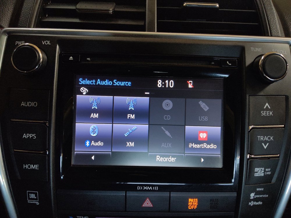 Used 2016 Toyota Camry XSE FWD image 25