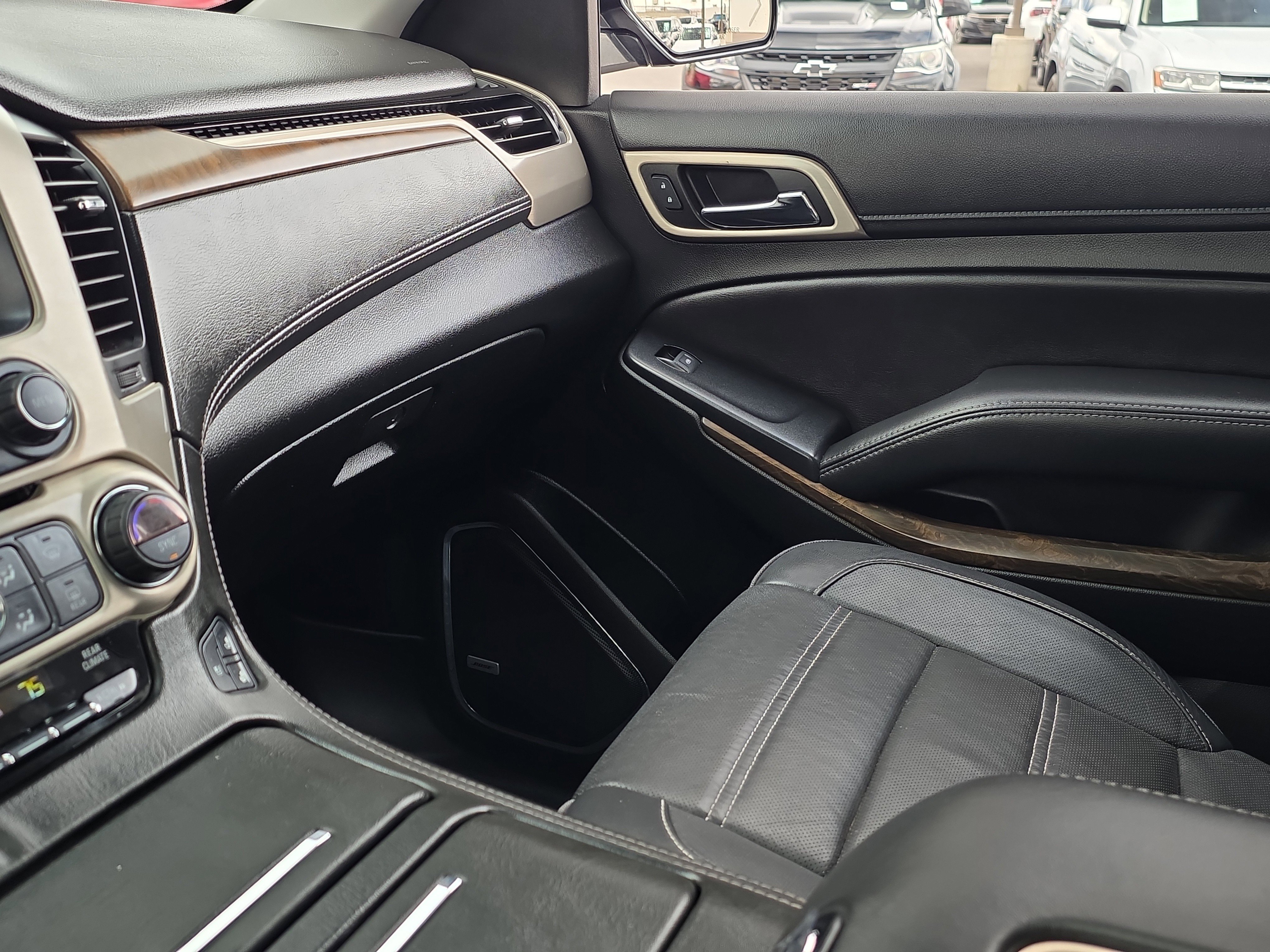 Used 2018 GMC Yukon Denali w/ Open Road Package image 28