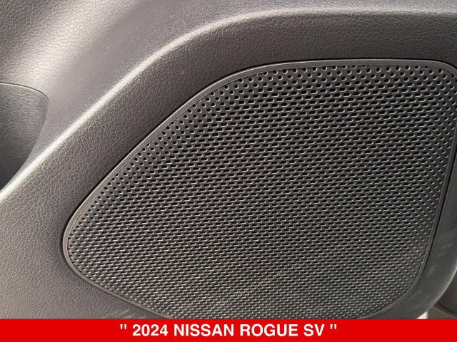 Certified 2024 Nissan Rogue SV w/ SV Premium Package AWD/4WD image 15