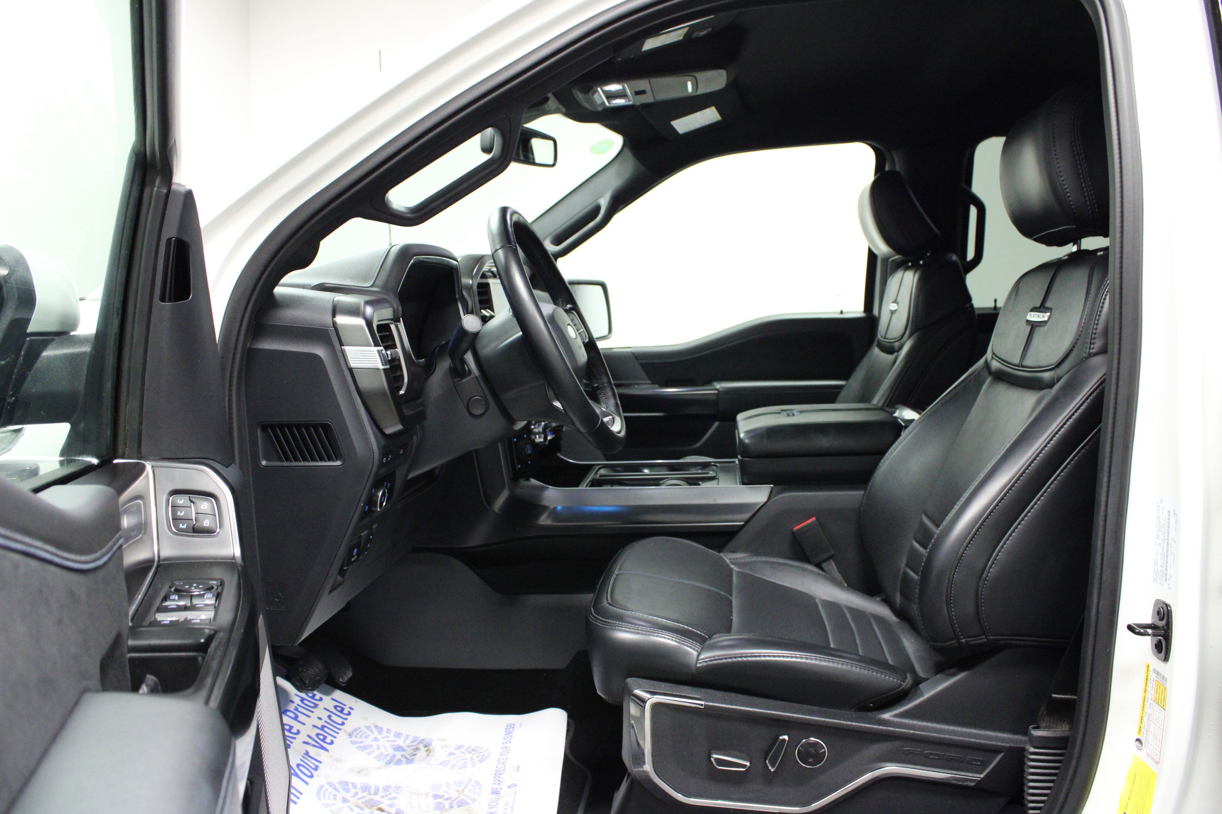 Used 2024 Ford F150 Platinum w/ FX4 Off-Road Package image 12