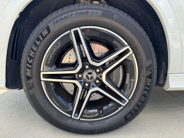 Certified 2025 Mercedes-Benz GLE 350 4MATIC image 4