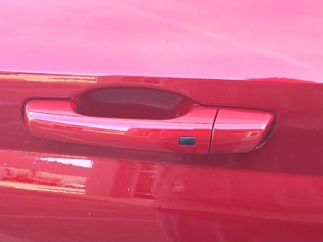 Used 2024 Hyundai Venue SEL image 14