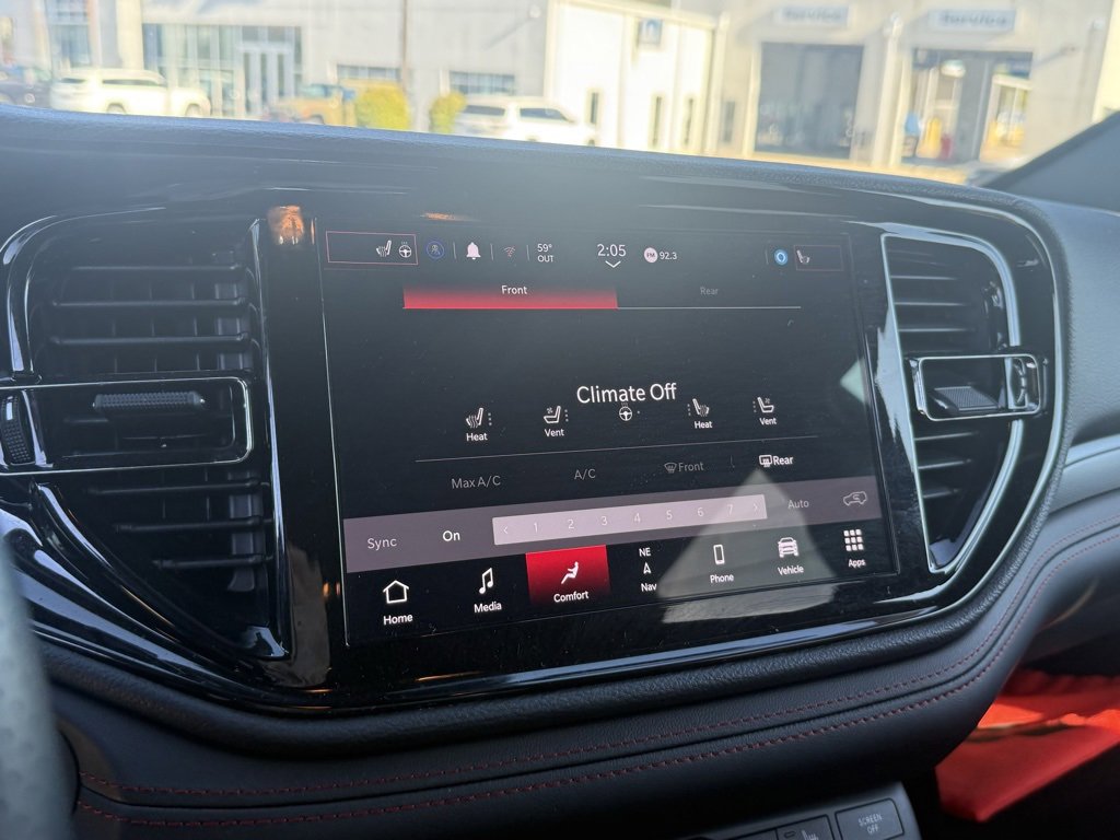 Used 2024 Dodge Durango GT image 22