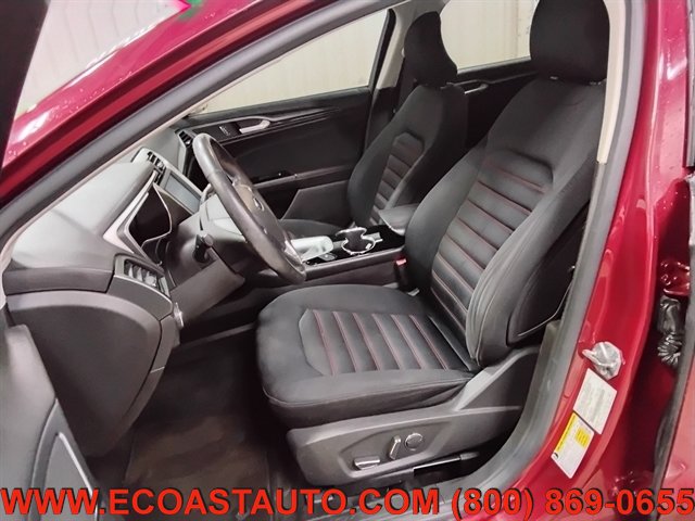 Used 2015 Ford Fusion SE FWD image 10