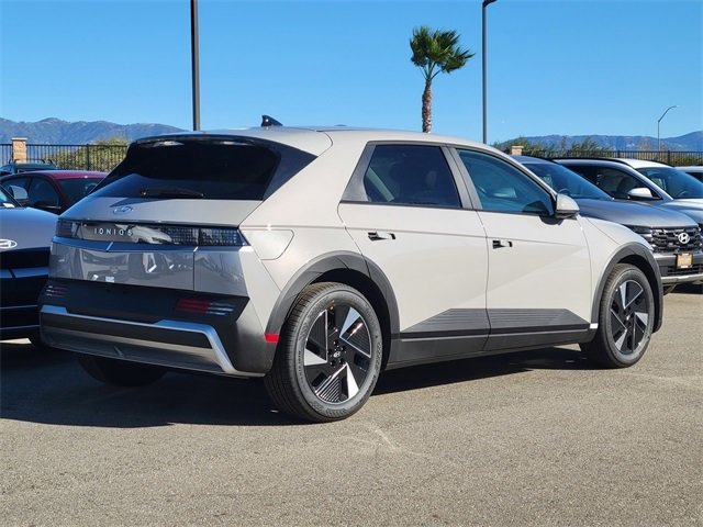 New 2026 Hyundai Ioniq 5 SEL image 2