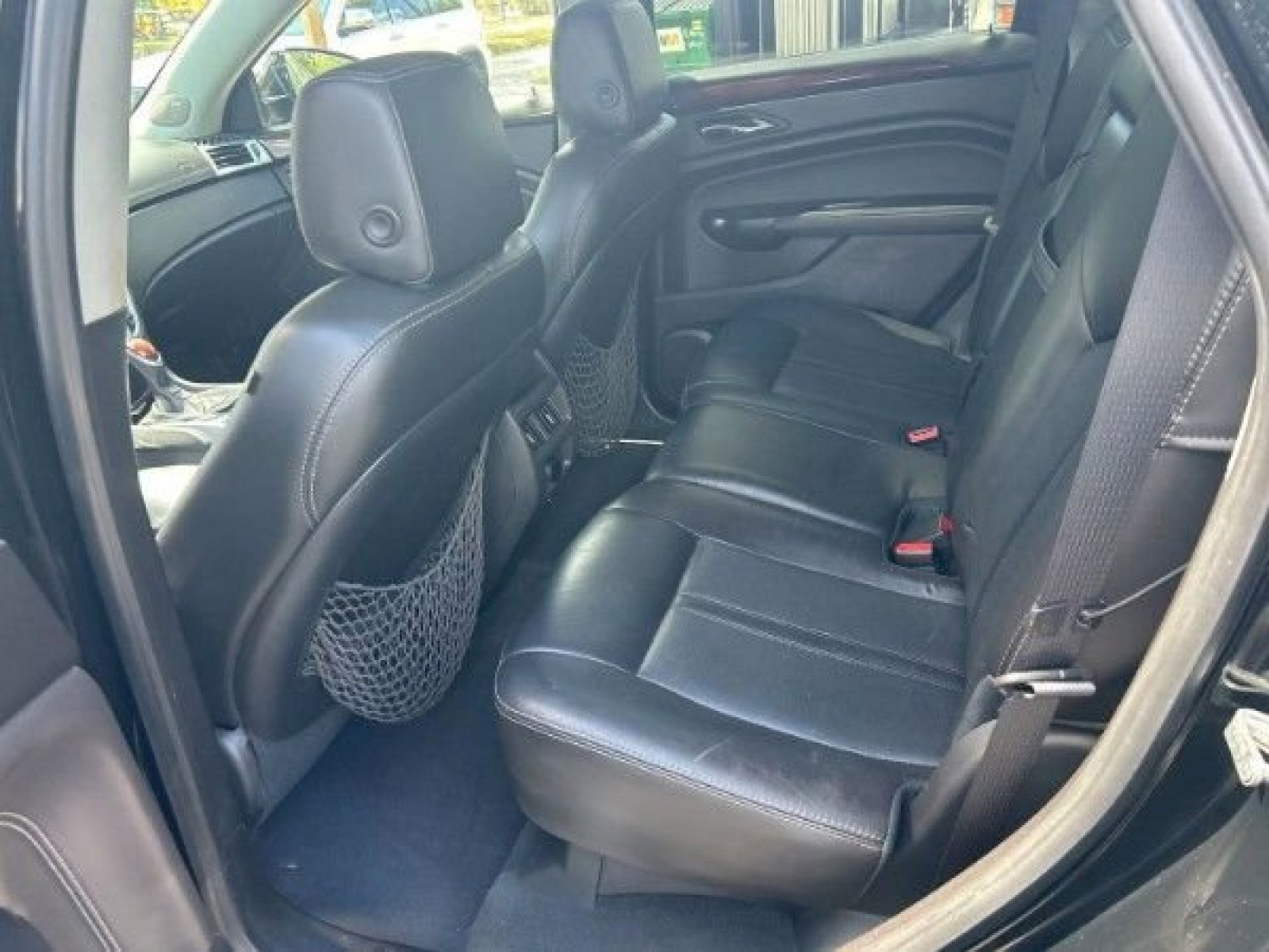 Used 2016 Cadillac SRX Luxury w/ Driver Awareness Package FWD image 12