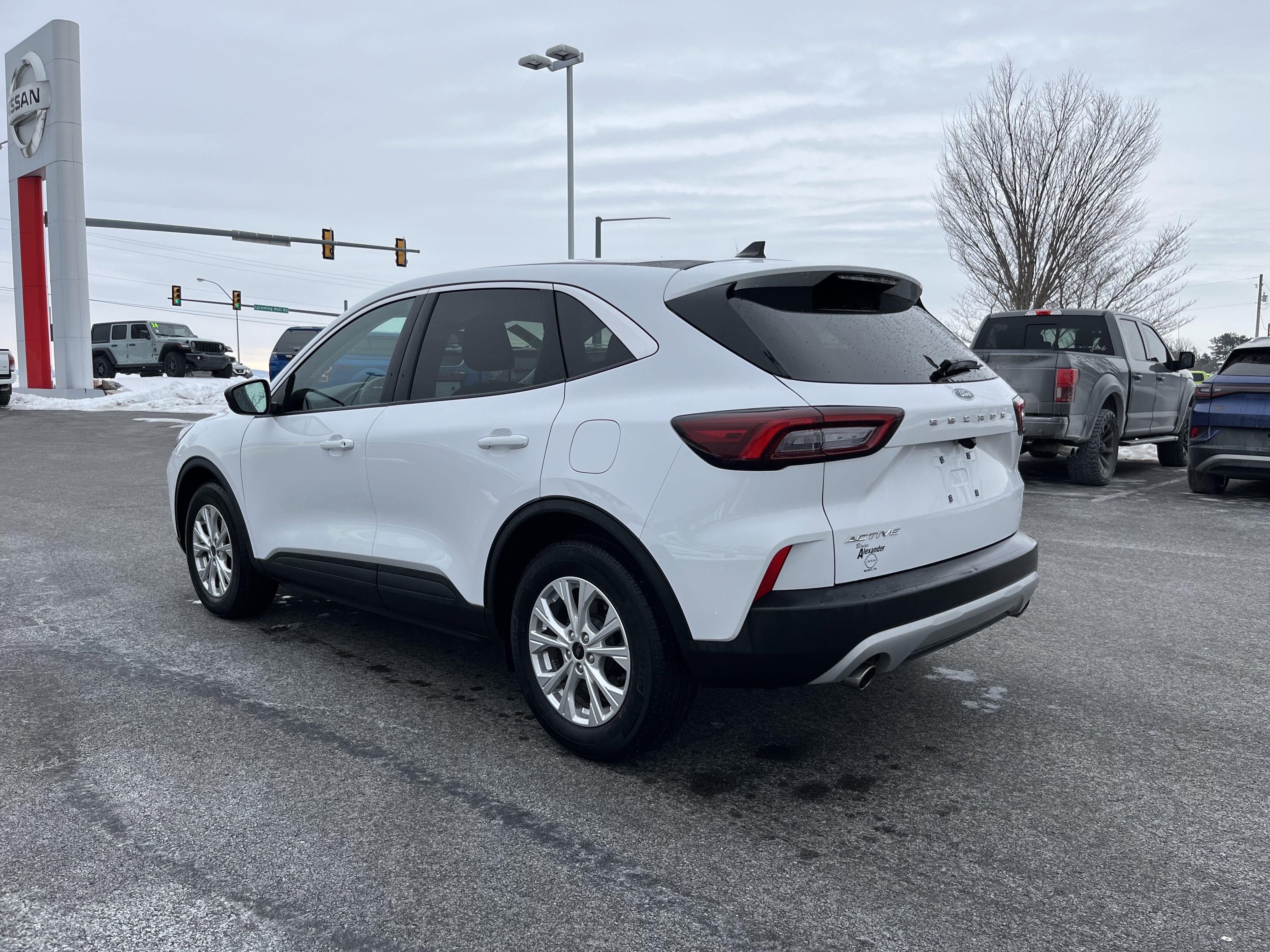Used 2024 Ford Escape Active w/ Cold Weather Package image 27