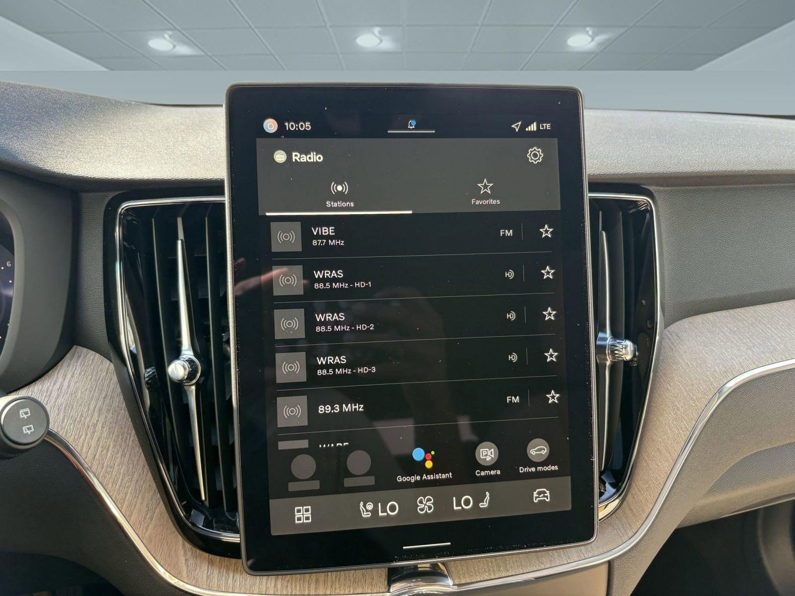 Used 2026 Volvo XC60 B5 Core w/ Climate Package image 31