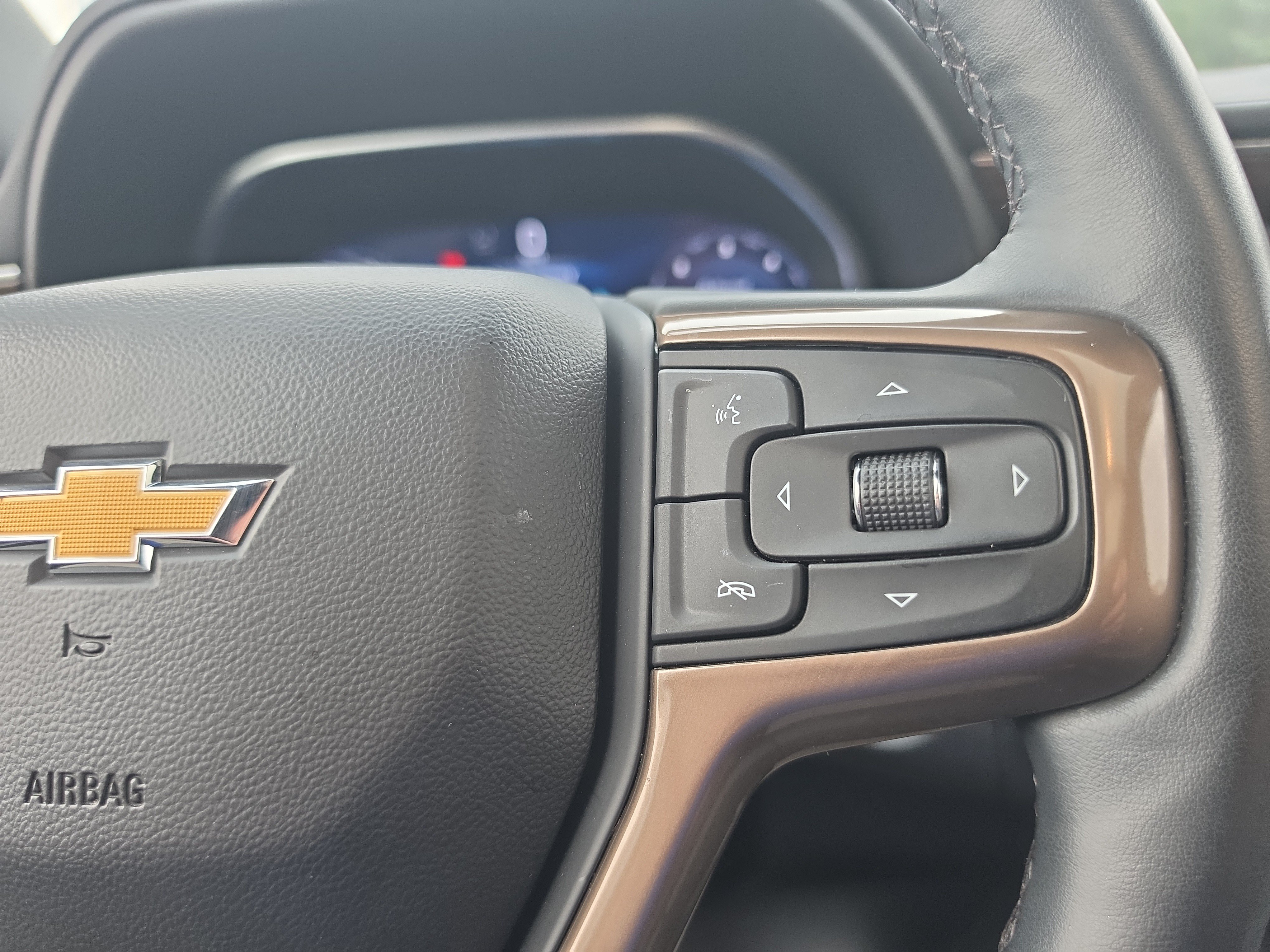 Used 2023 Chevrolet Tahoe High Country AWD/4WD image 25