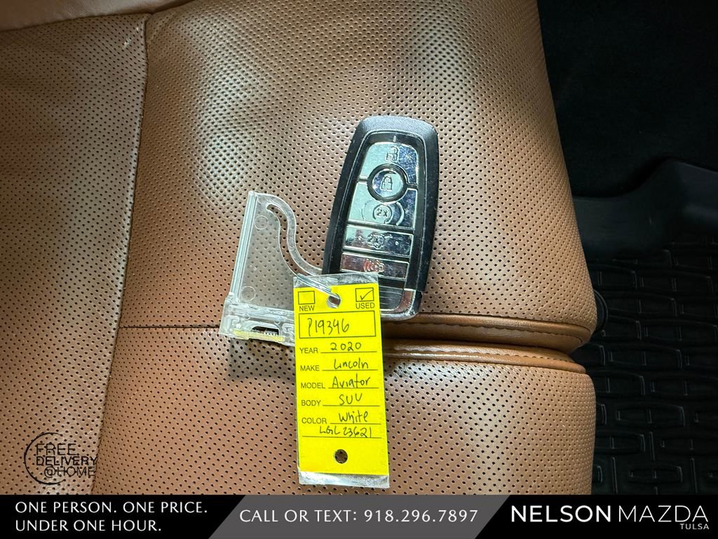 Used 2020 Lincoln Aviator Reserve w/ Equipment Group 201A image 53