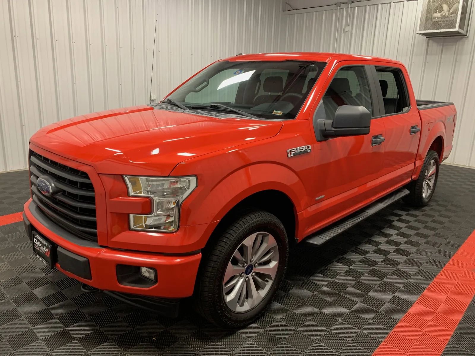 Used 2017 Ford F150 XL w/ Equipment Group 101A Mid image 7