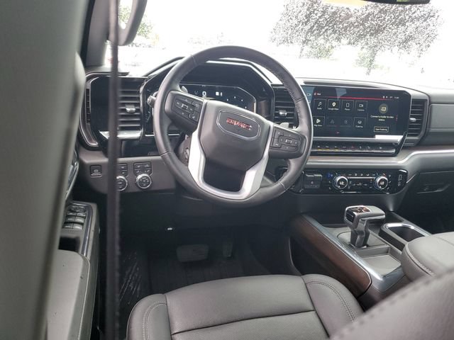 Used 2023 GMC Sierra 1500 SLT w/ SLT Premium Plus Package AWD/4WD image 10