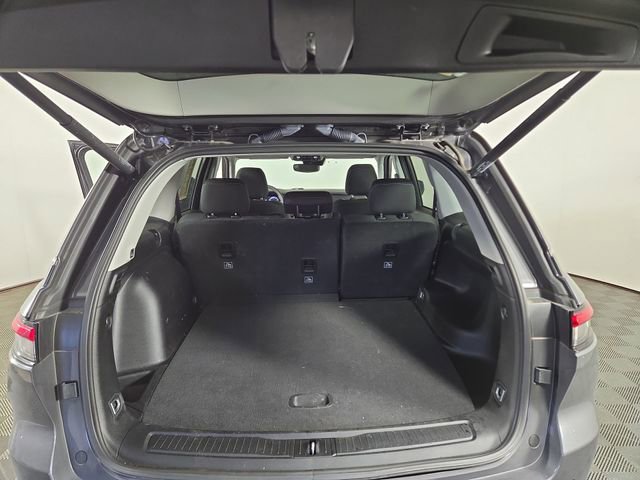 Used 2023 Jeep Grand Cherokee Laredo w/ Luxury Tech Group I image 30