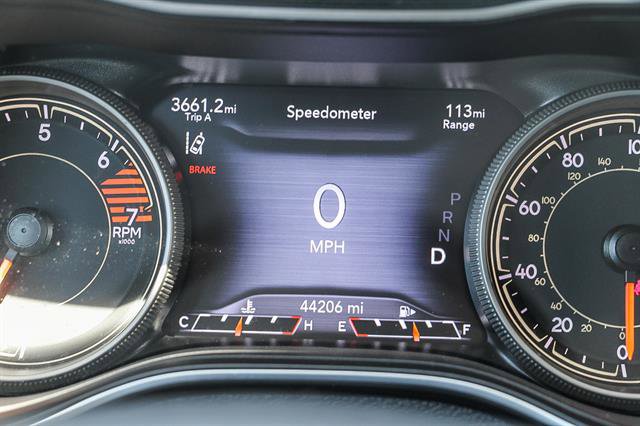 Used 2023 Jeep Cherokee Altitude Lux image 22