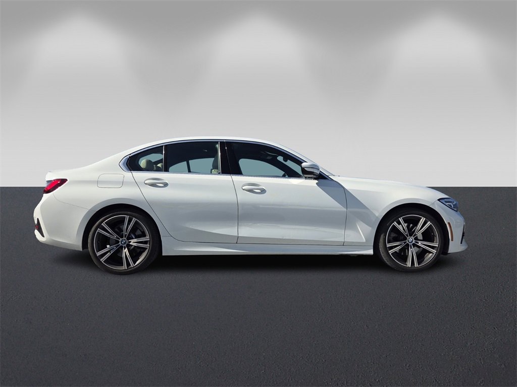 Certified 2022 BMW 330i Sedan w/ Driving Assistance Package video 3