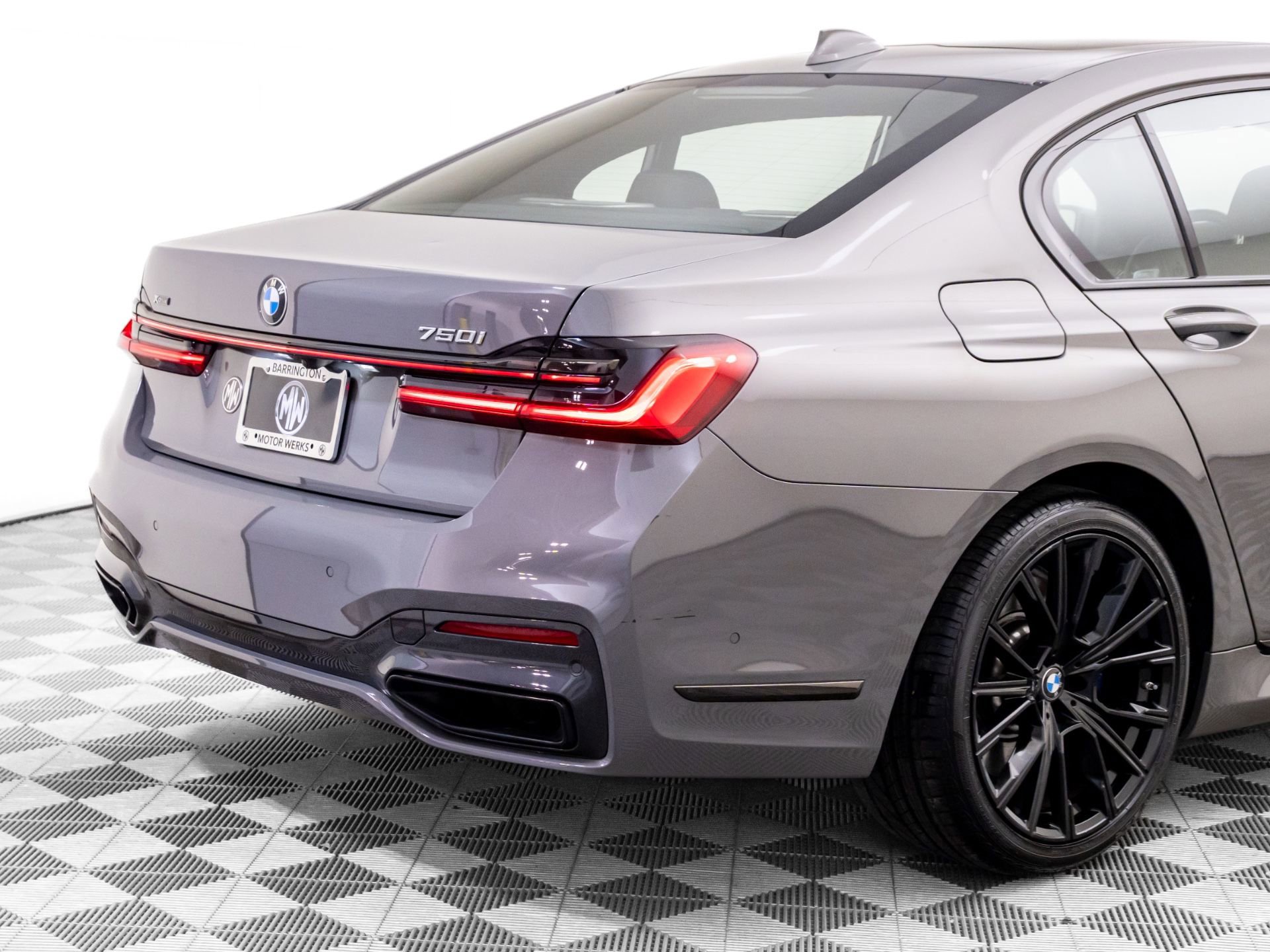 Certified 2022 BMW 750i xDrive 750i xDrive w/ Executive Package image 37