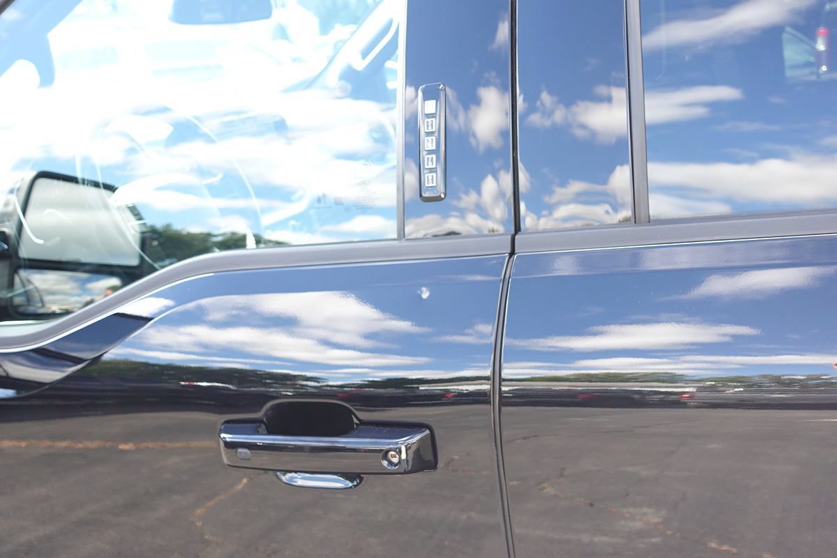 Used 2023 Ford F150 Lariat w/ Equipment Group 502A High AWD/4WD image 16