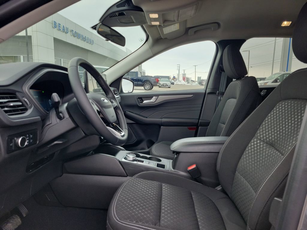 Certified 2023 Ford Escape Active w/ Tech Pack #2 image 16