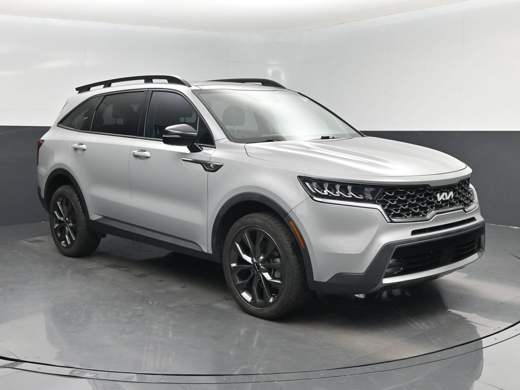 Certified 2022 Kia Sorento X-Line EX