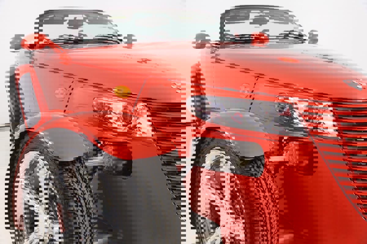 Used 1999 Plymouth Prowler image 16