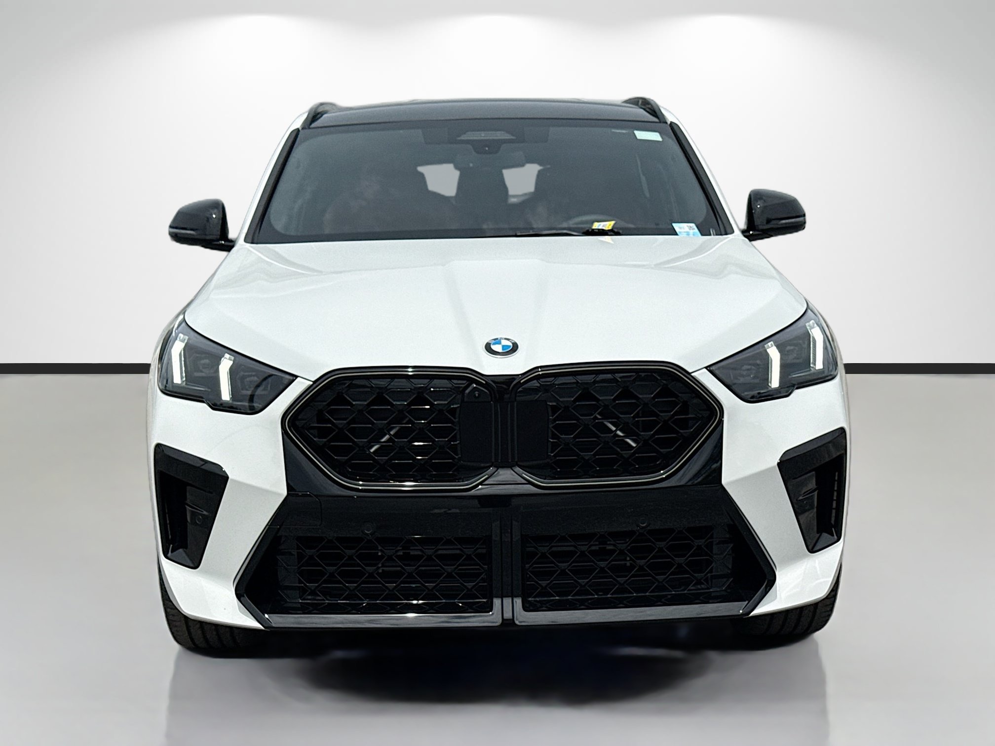 New 2026 BMW X2 xDrive28i w/ Technology Package AWD/4WD image 8