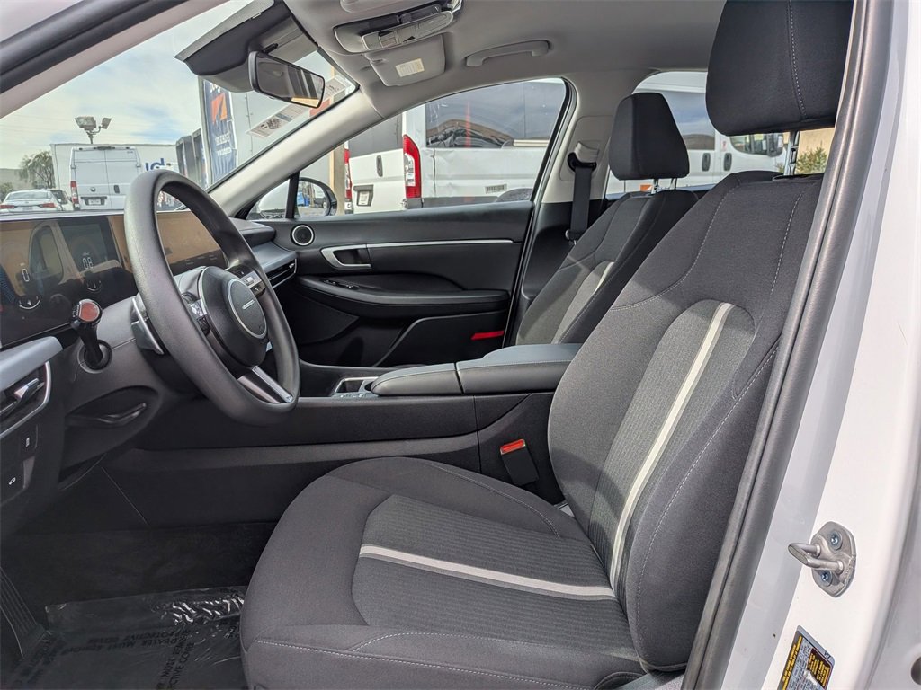 Used 2025 Hyundai Sonata SEL image 15