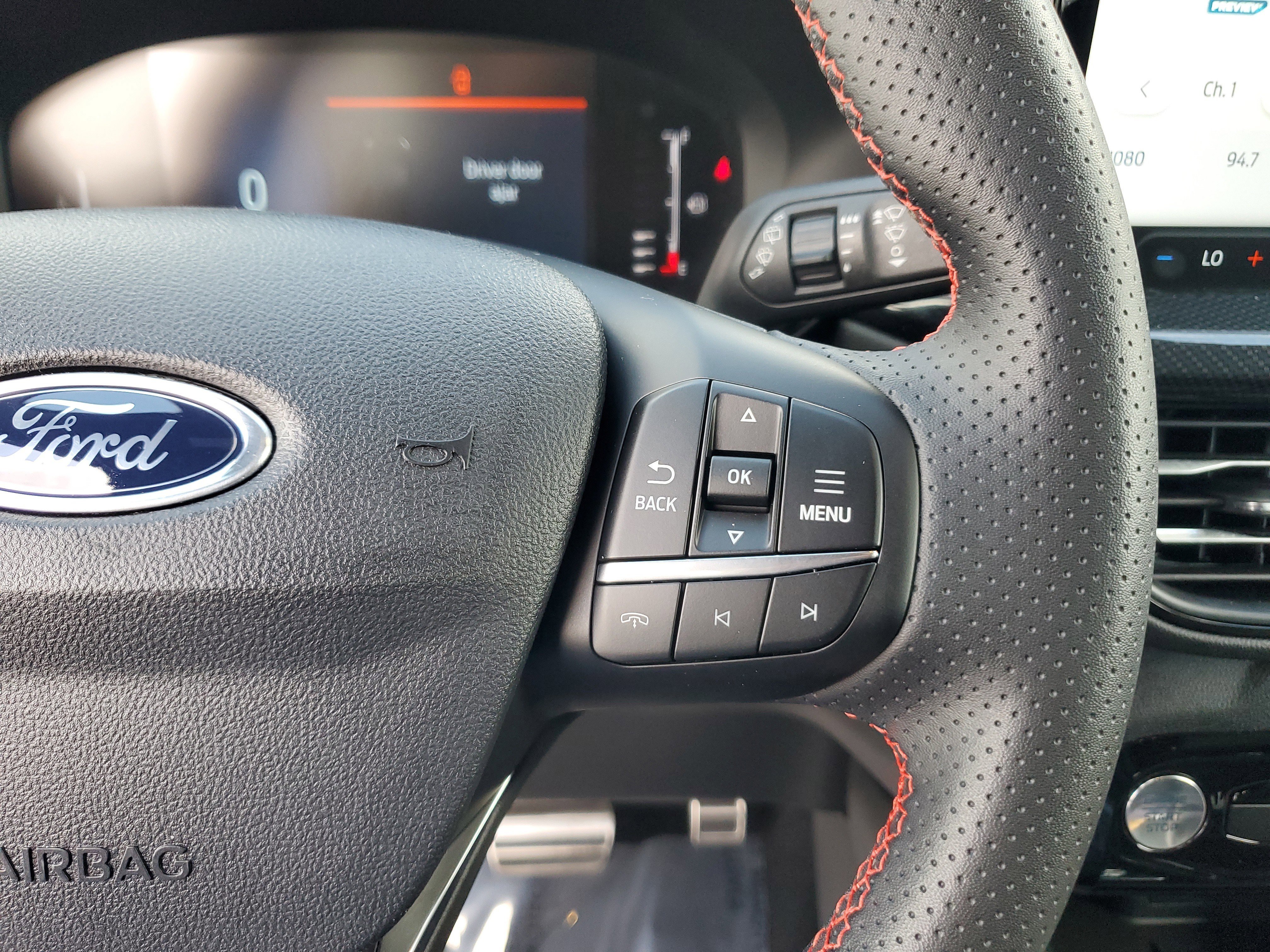 Certified 2024 Ford Escape ST-Line w/ Tech Pack #1 image 27