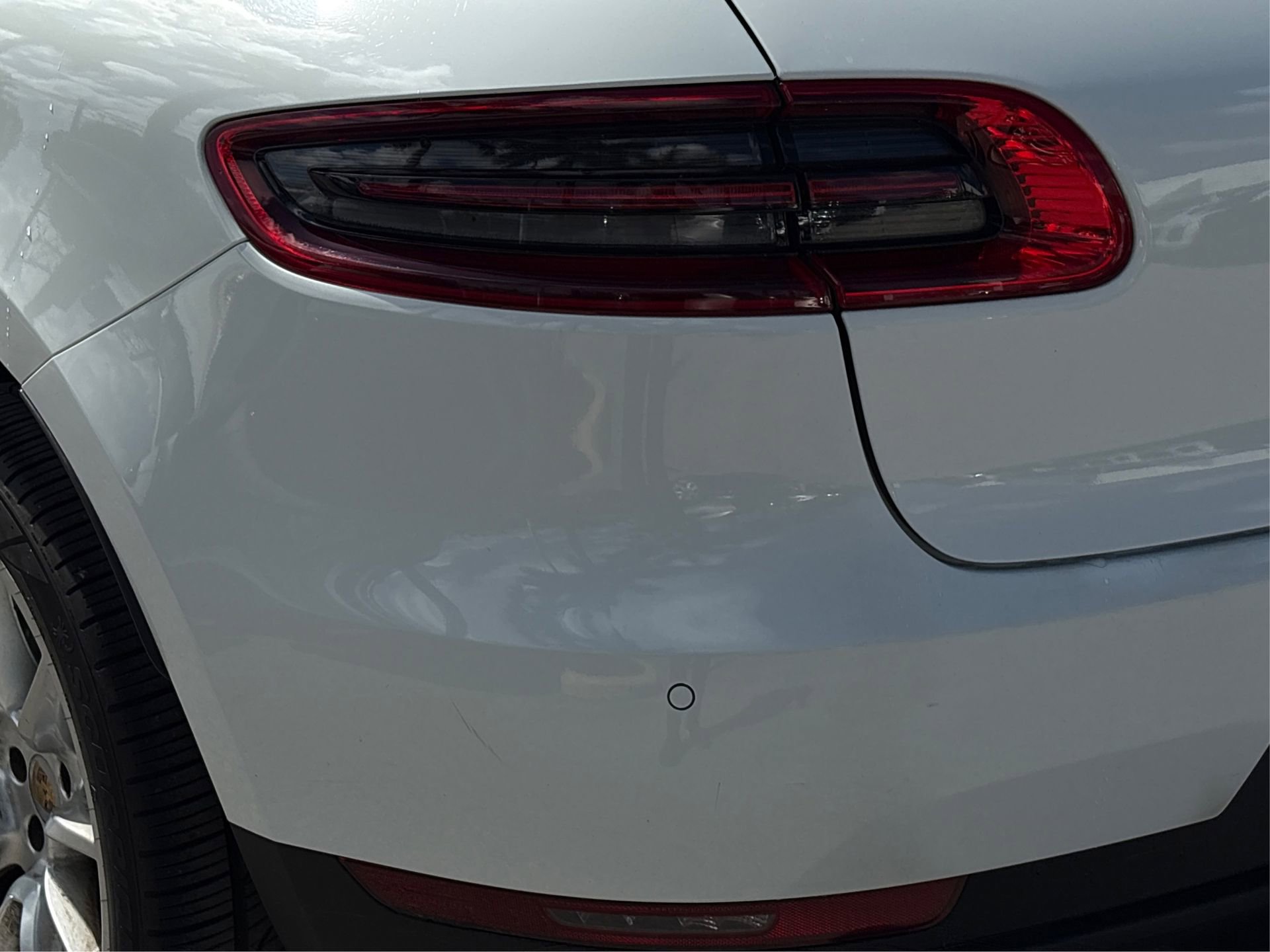 Used 2018 Porsche Macan w/ Premium Package Plus image 15