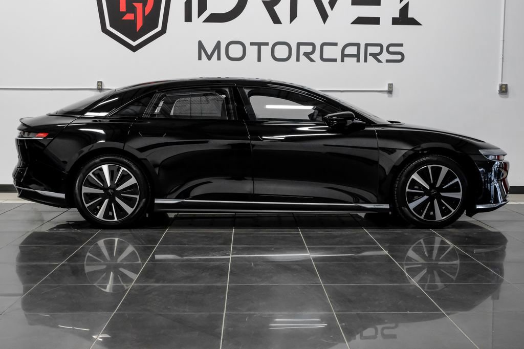 Used 2025 Lucid Air Touring image 12