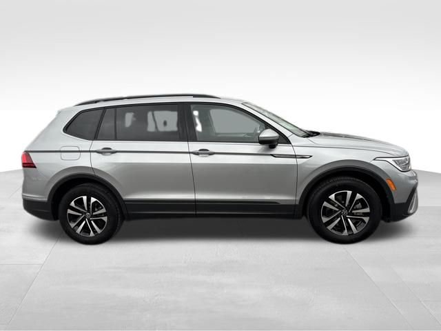 Used 2022 Volkswagen Tiguan S image 6