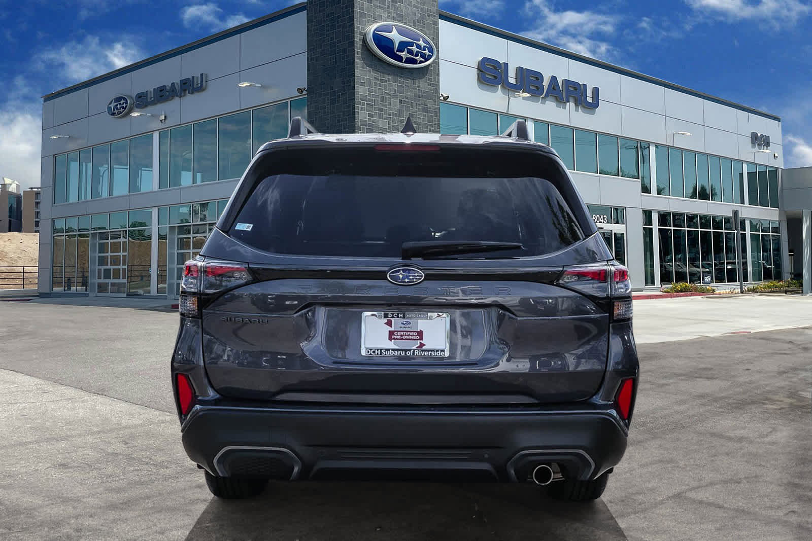 Certified 2025 Subaru Forester Limited image 5