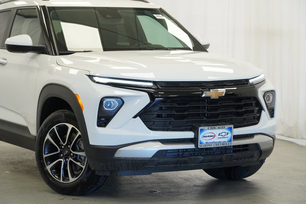 New 2026 Chevrolet TrailBlazer LT w/ Convenience Package AWD/4WD image 8