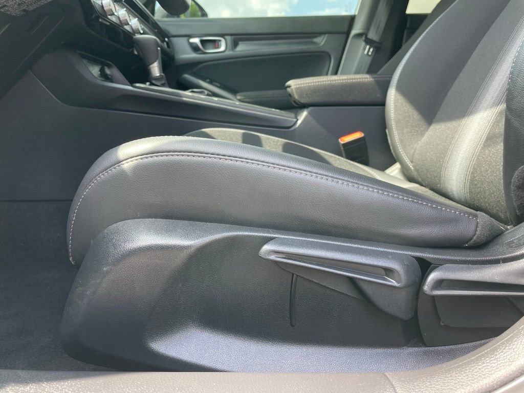 Certified 2025 Honda Civic Sport image 24