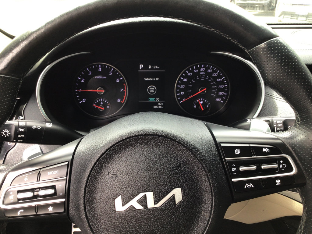 Used 2023 Kia Stinger GT-Line w/ Sun & Sound Package AWD/4WD image 8
