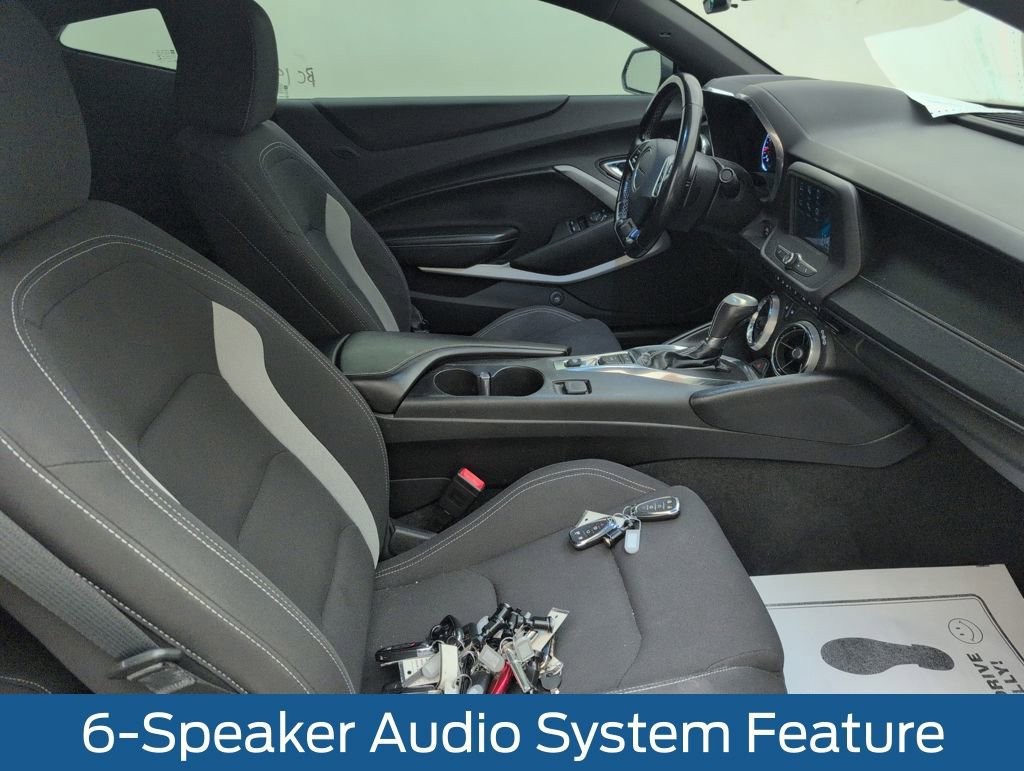 Used 2018 Chevrolet Camaro LT image 17