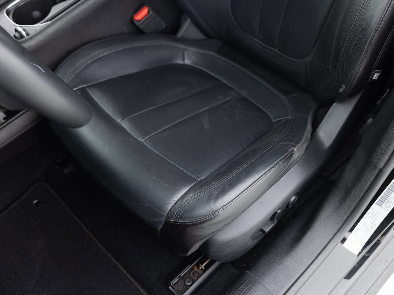 Used 2017 Chrysler 200 Limited Platinum FWD image 21